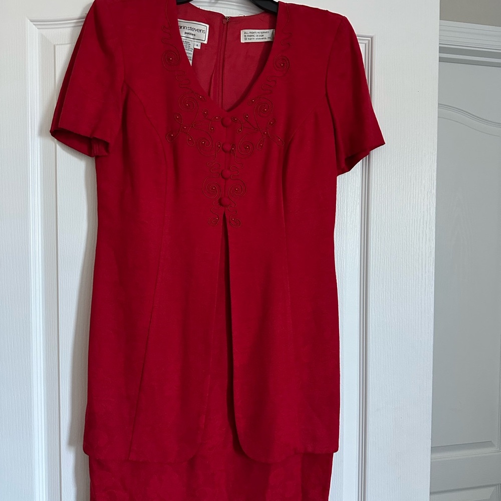 Karin Steven’s petites size 4 holiday or special occasion dress